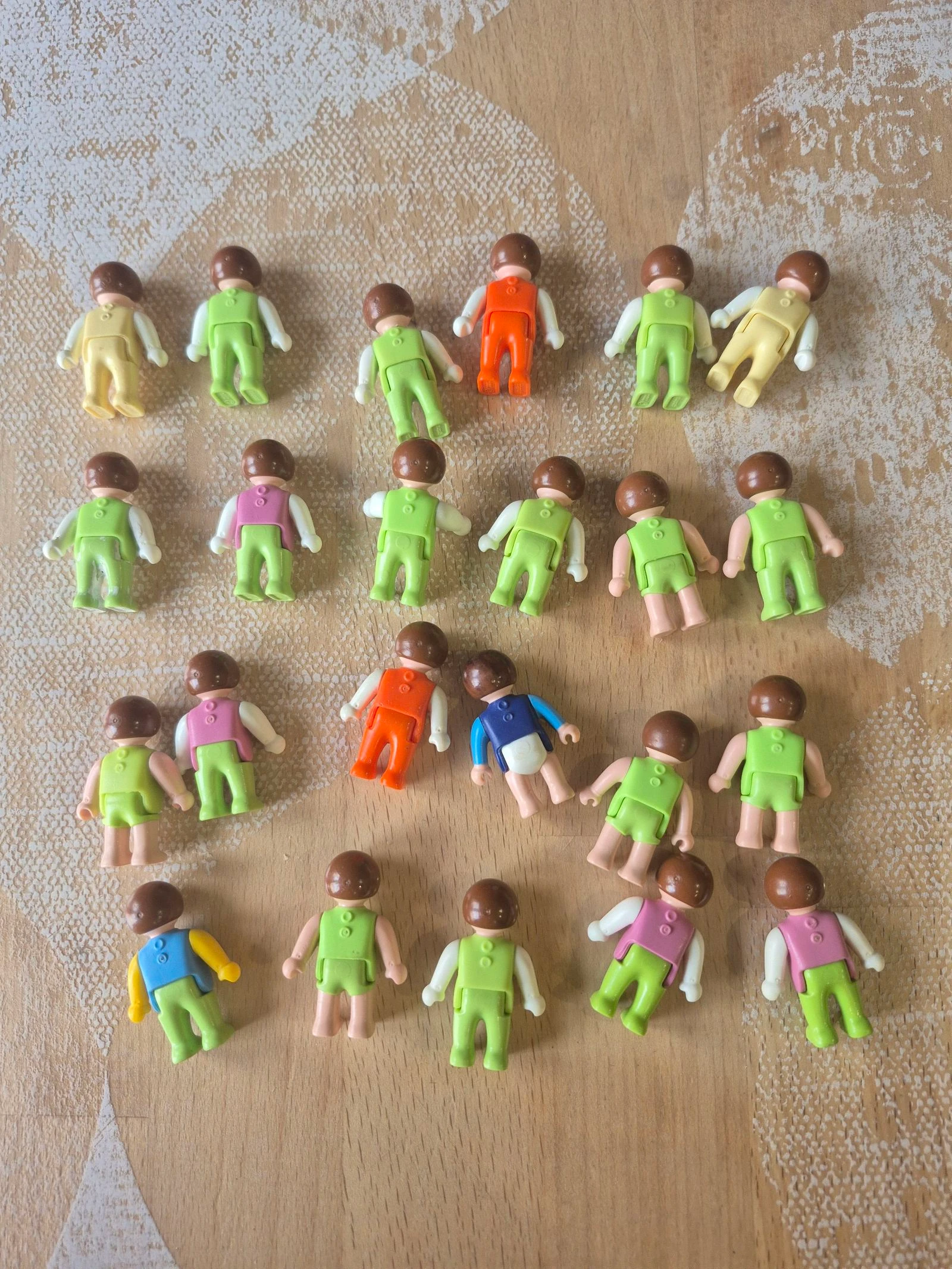 Bébé cabello castaño playmobil por unidad – photo 2